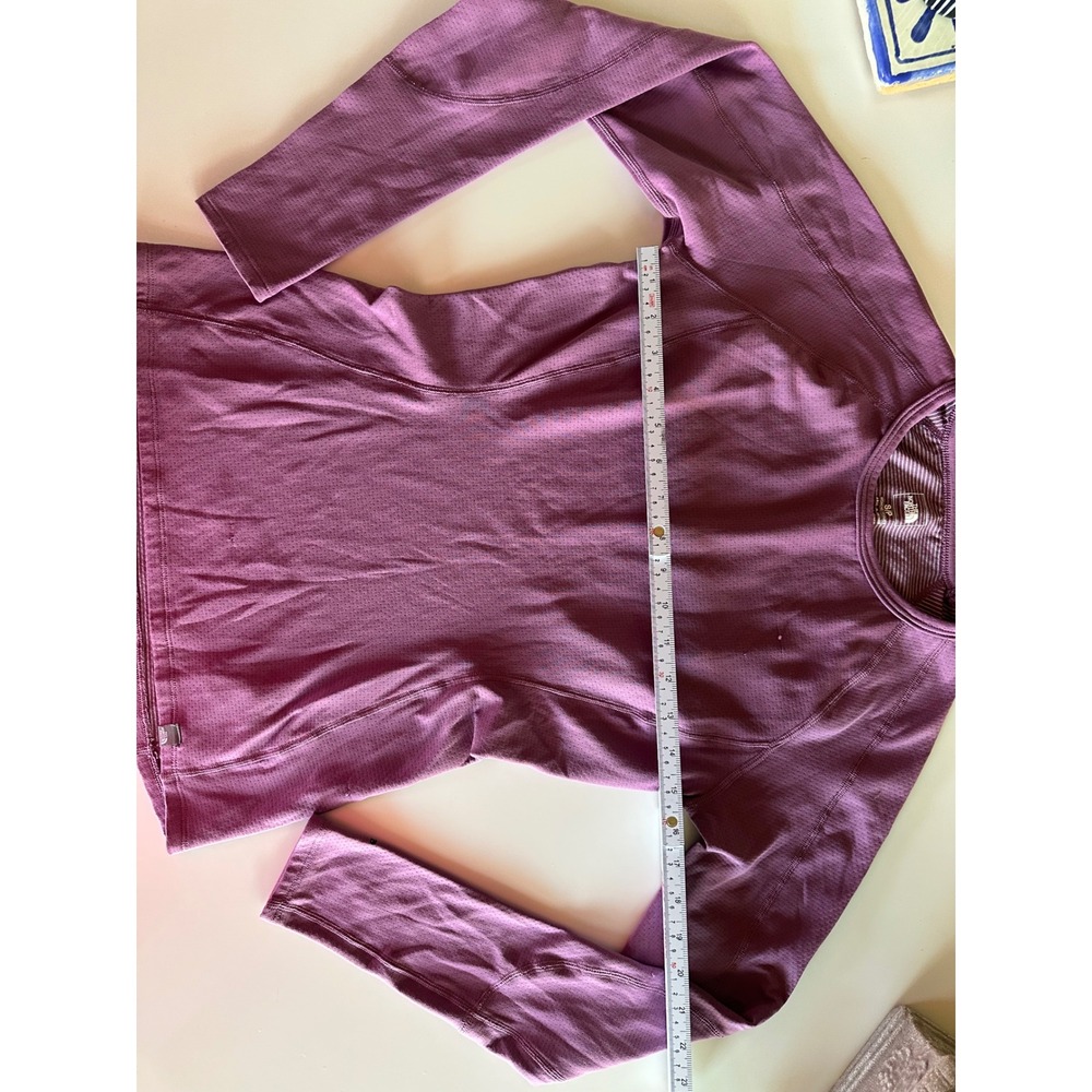 The North Face Womens‎ FlashDry Long Sleeve Athletic Top Purple Small Base Layer